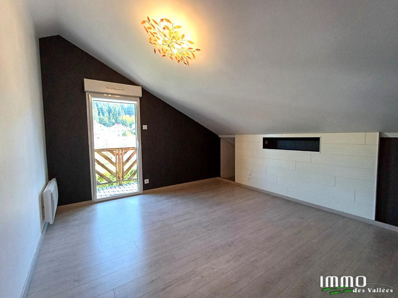 Maison - 106 m² - 6 pièces