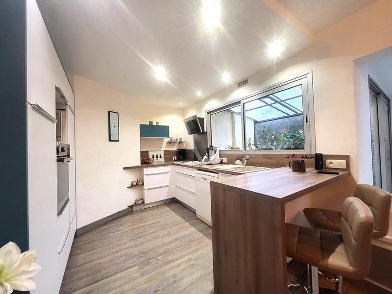 Appartement - 89 m² - 4 pièces