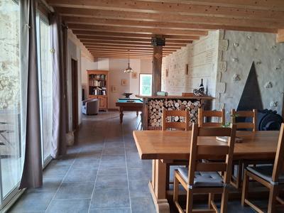 Maison - 175 m² - 6 pièces