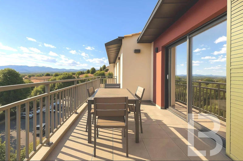 Appartement - 84 m² - 4 pièces