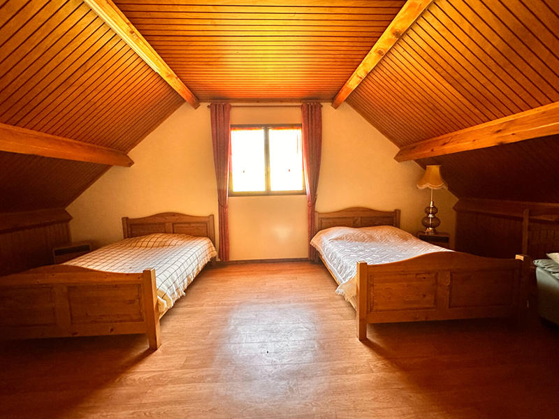 Maison - 162 m² - 5 pièces