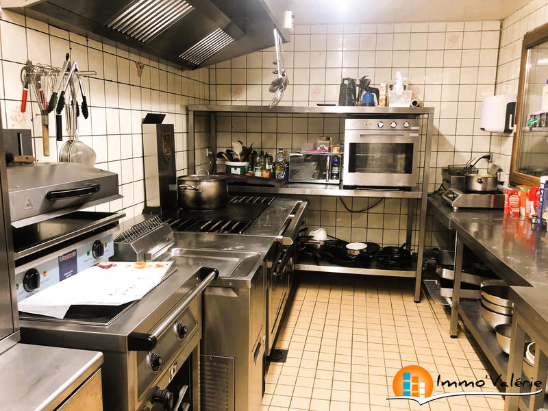 Local commercial - 255 m²