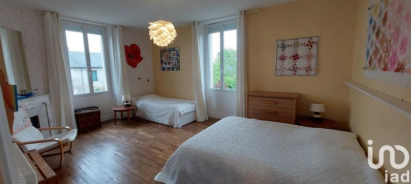 Maison - 177 m² - 7 pièces