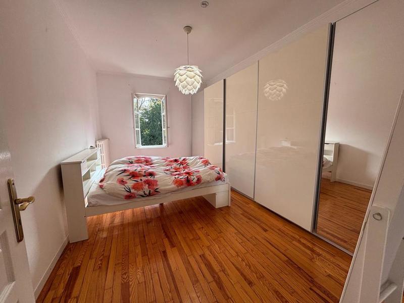 Appartement - 223 m² - 6 pièces