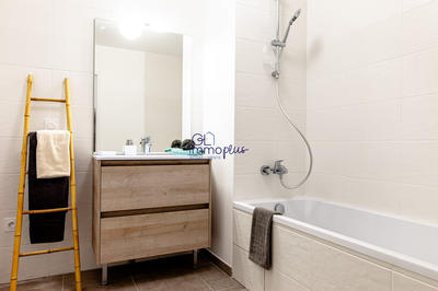 Appartement - 84 m² - 4 pièces