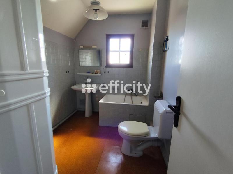 Maison - 182 m² - 5 pièces