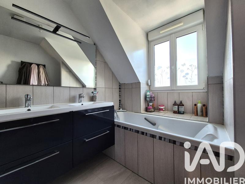 Maison - 150 m² - 7 pièces