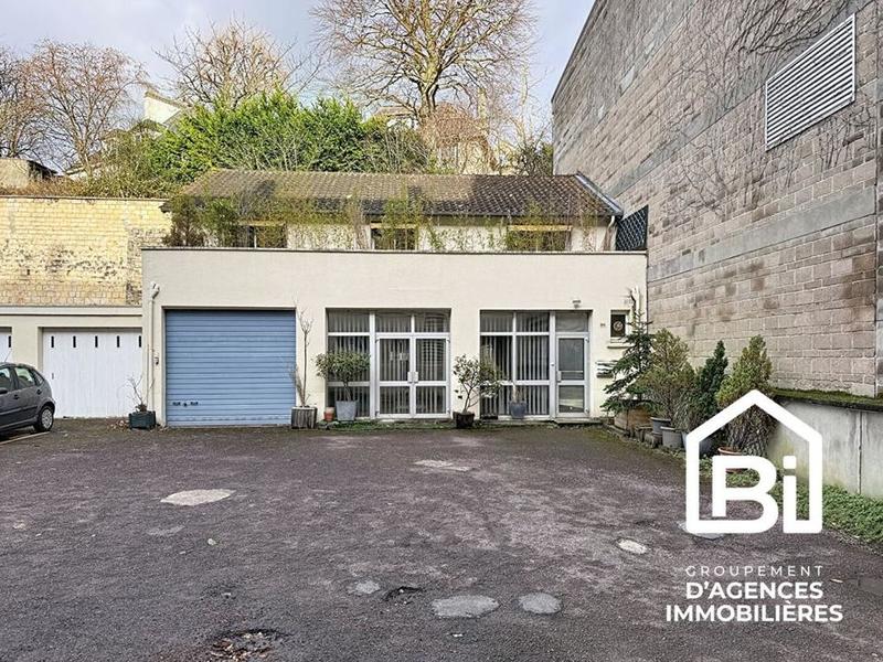 Maison de ville - 137 m² - 4 pièces