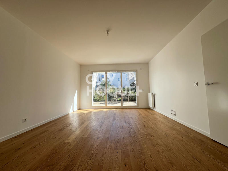 Appartement - 111 m² - 5 pièces