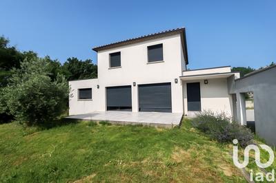 Maison - 148 m² - 5 pièces