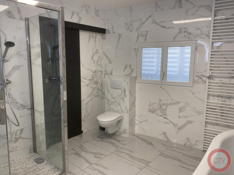 Maison - 160 m² - 5 pièces