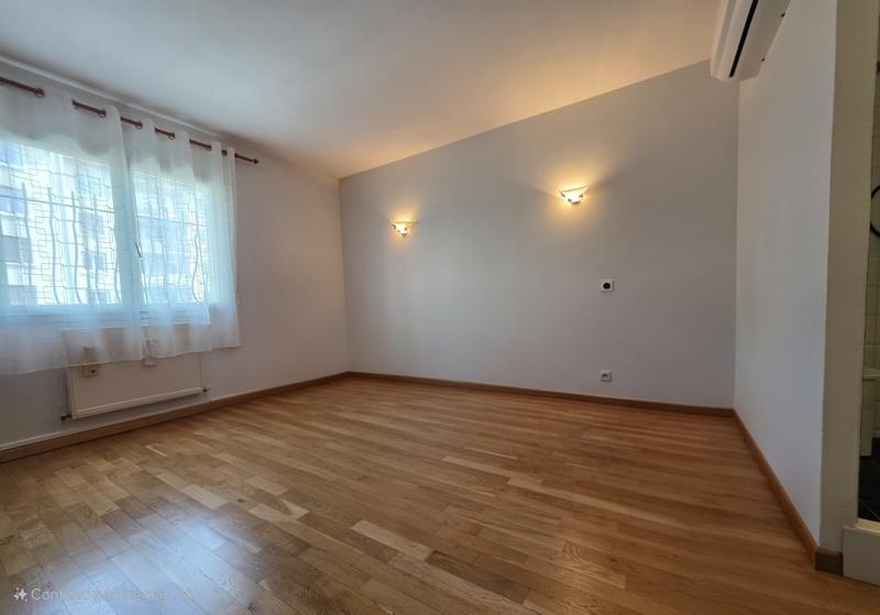 Maison ancienne - 196 m² - 5 pièces