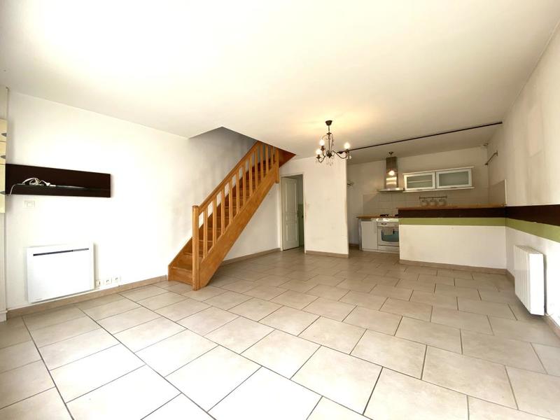 Appartement ancien - 56 m² - 3 pièces