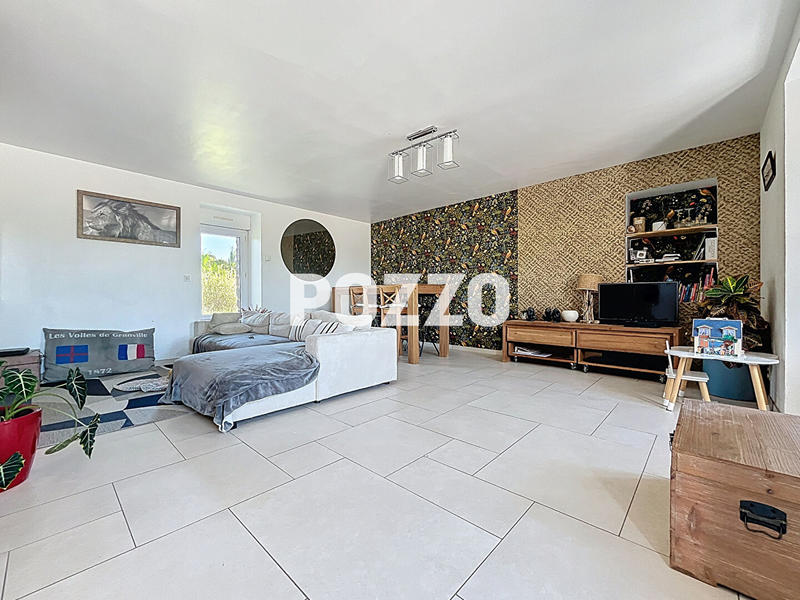 Maison - 156 m² - 5 pièces