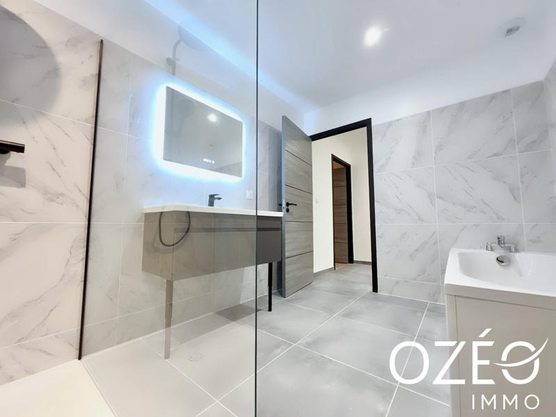 Maison contemporaine - 135 m² - 5 pièces