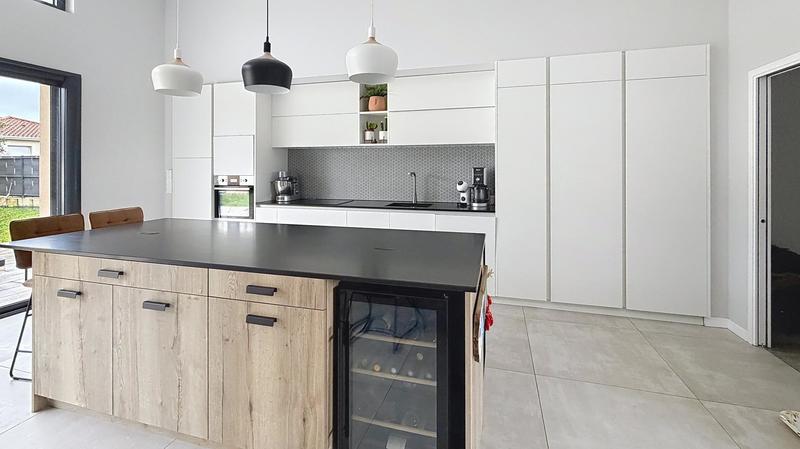 Maison - 144 m² - 5 pièces