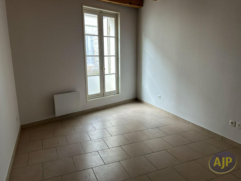 Appartement - 84 m² - 3 pièces