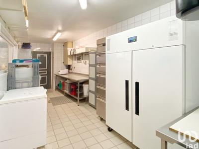 Local commercial - 200 m²