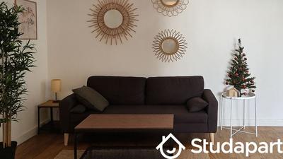 Chambre - 10 m² - 1 pièce