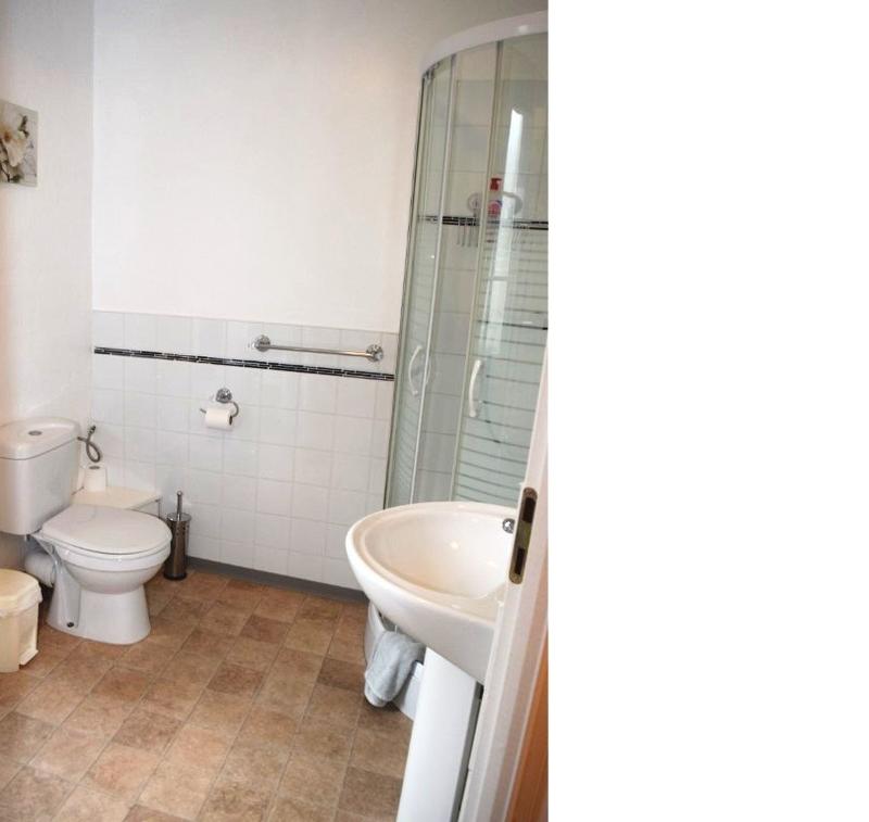 Maison - 168 m² - 8 pièces