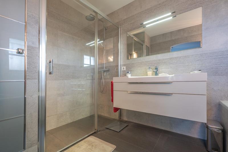 Maison - 167 m² - 6 pièces