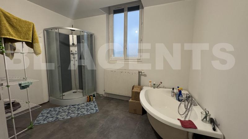 Maison de village - 160 m² - 7 pièces