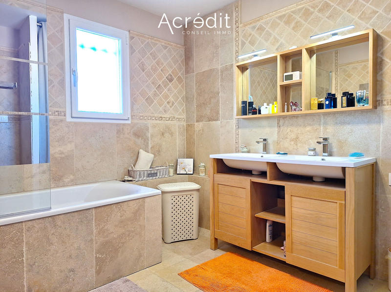 Villa - 112 m² - 4 pièces