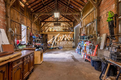 Maison ancienne - 360 m² - 13 pièces