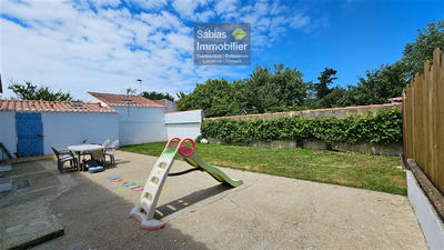 Maison - 100 m² - 5 pièces