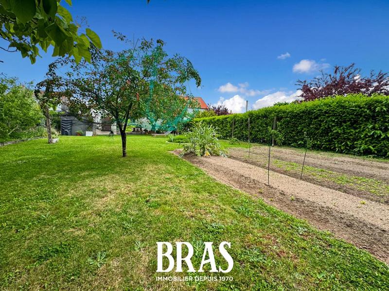 Maison - 160 m² - 10 pièces