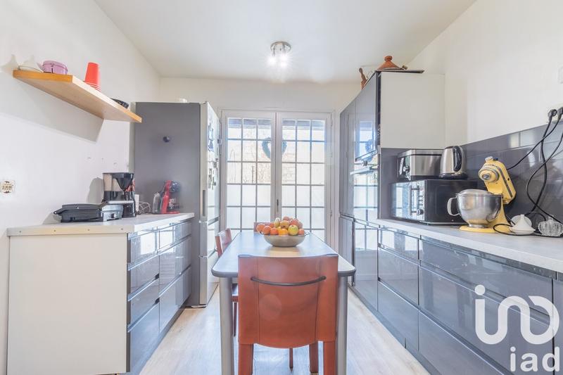 Maison - 183 m² - 5 pièces