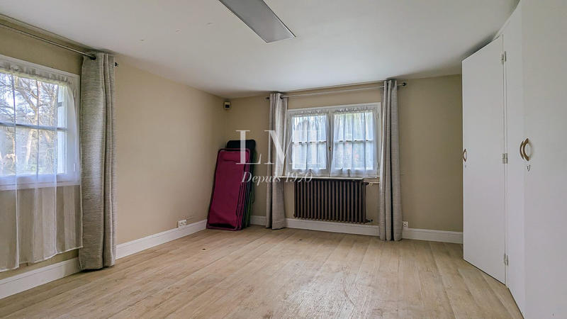 Maison traditionnelle - 150 m² - 7 pièces