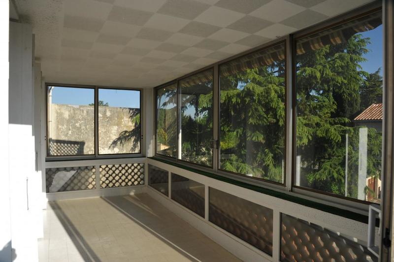 Maison - 300 m² - 12 pièces