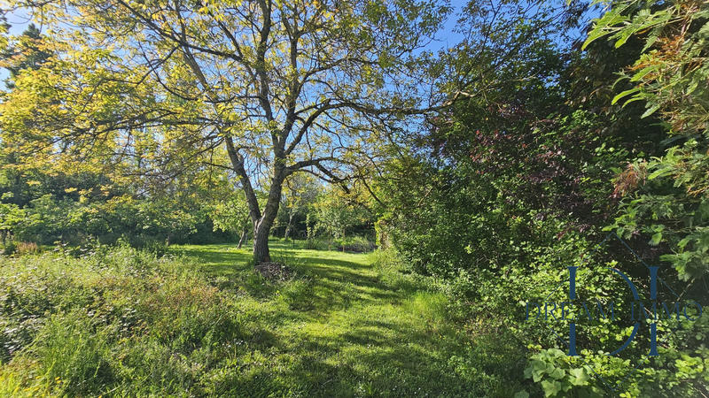 Maison - 334 m² - 6 pièces