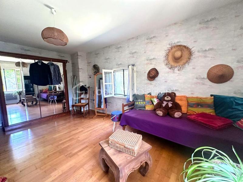 Maison ancienne - 225 m² - 9 pièces