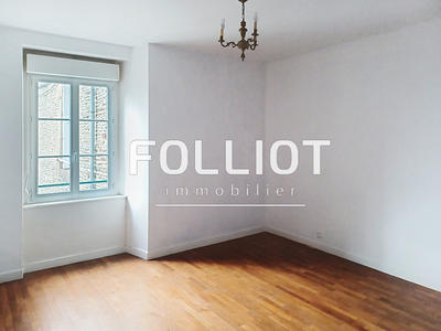 Immeuble - 130 m² - 6 pièces