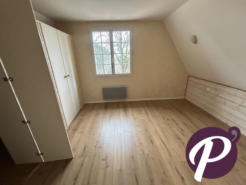 Maison - 200 m² - 6 pièces