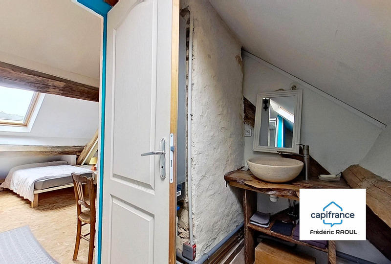 Maison - 199 m² - 7 pièces