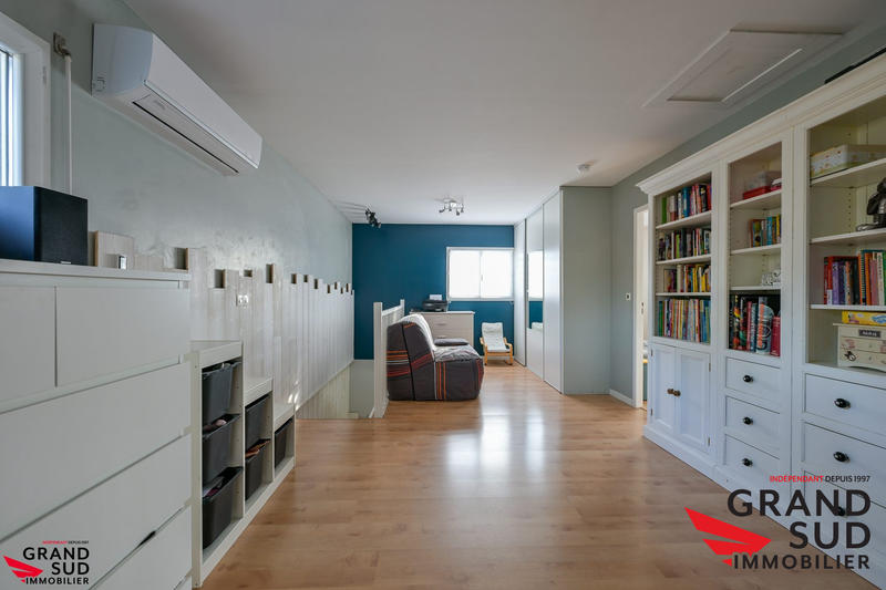 Maison - 168 m² - 6 pièces