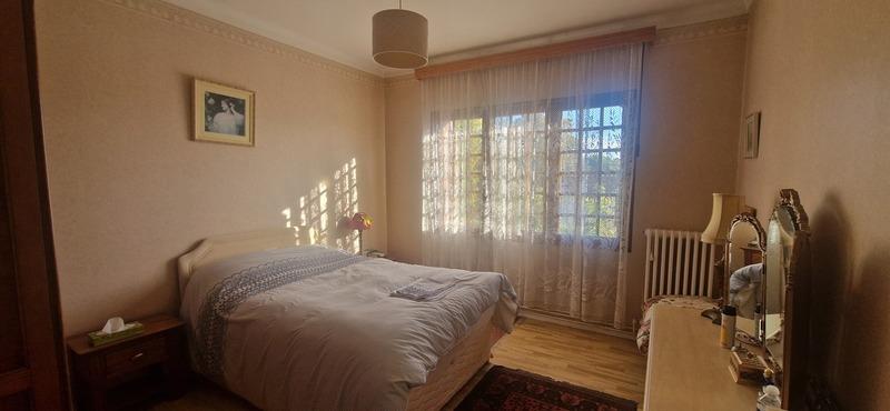 Maison - 190 m² - 8 pièces