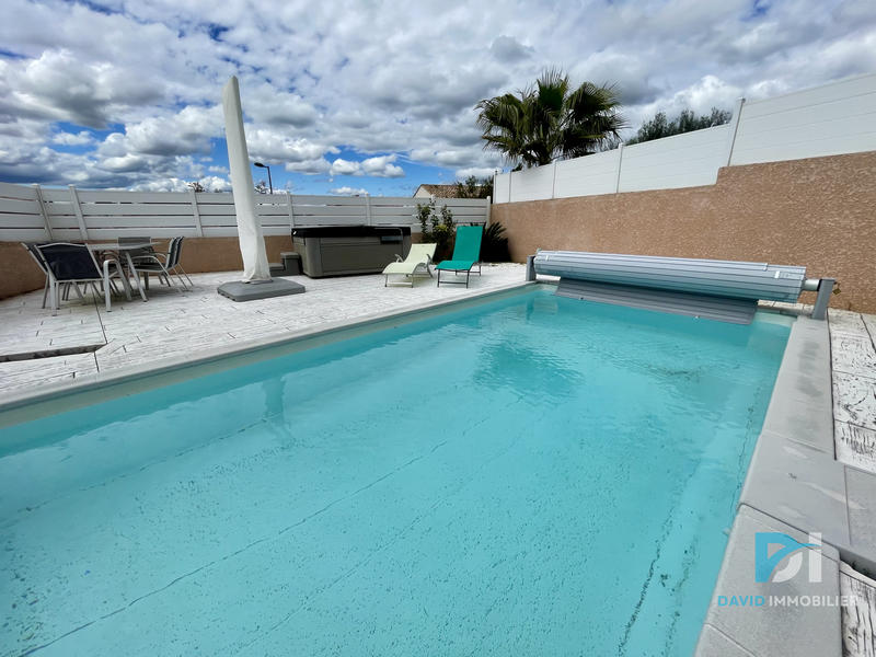 Maison - 98 m² - 4 pièces