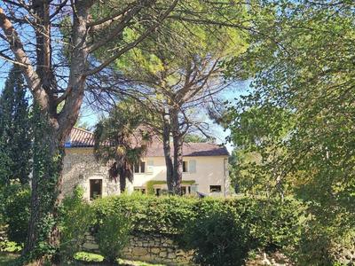 Maison de campagne - 390 m² - 11 pièces