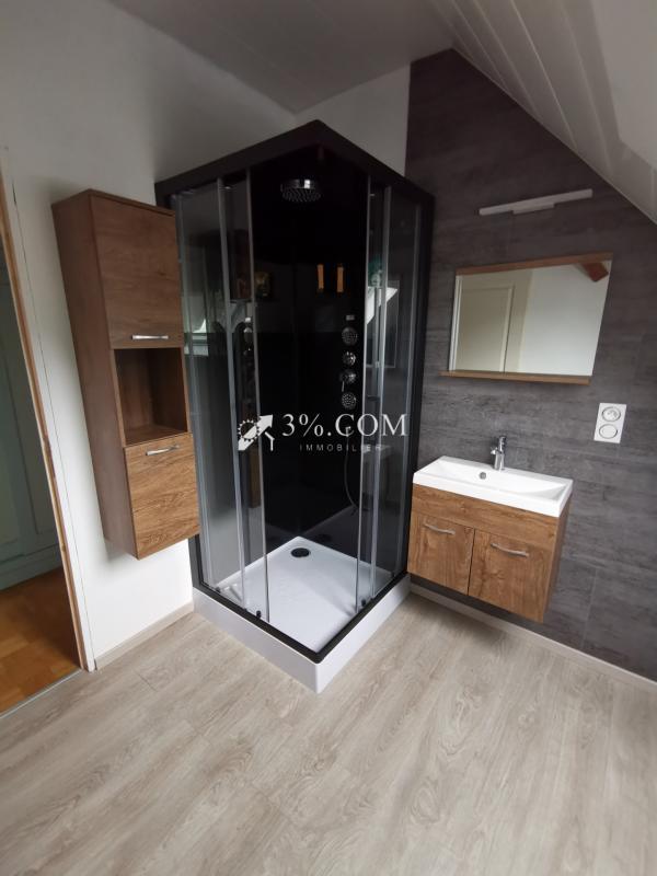 Maison - 260 m² - 11 pièces