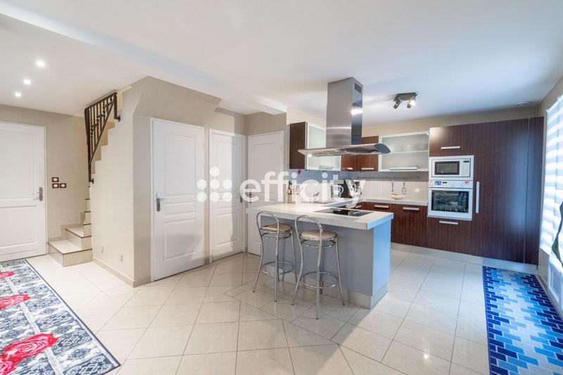 Pavillon - 118 m² - 7 pièces