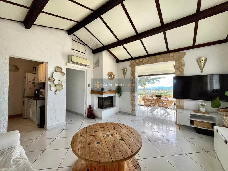 Maison - 148 m² - 8 pièces