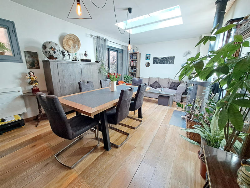 Maison - 80 m² - 4 pièces