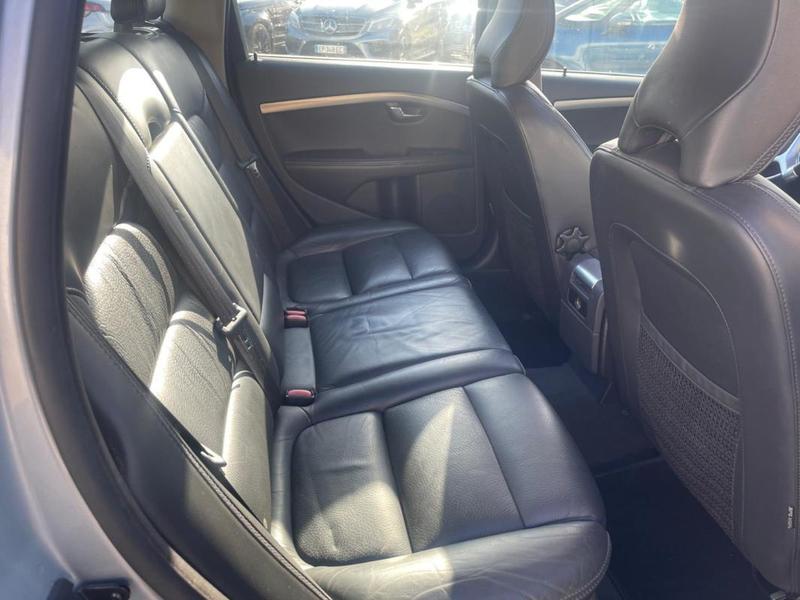 Volvo Xc70 D5 Awd 215ch Xenium Geartronic