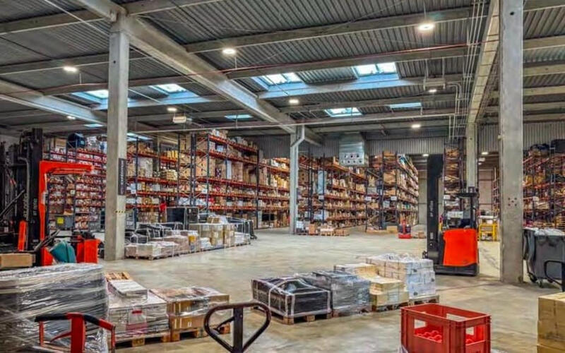 Local commercial - 20 667 m²