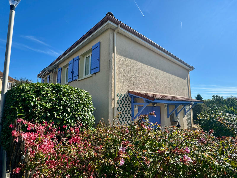 Maison - 145 m² - 6 pièces