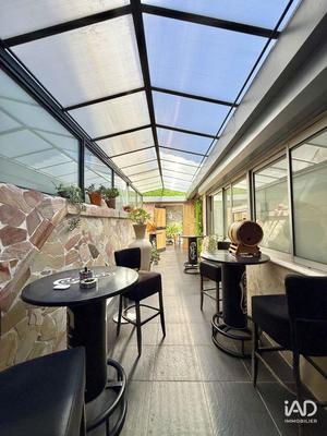 Local commercial - 247 m²